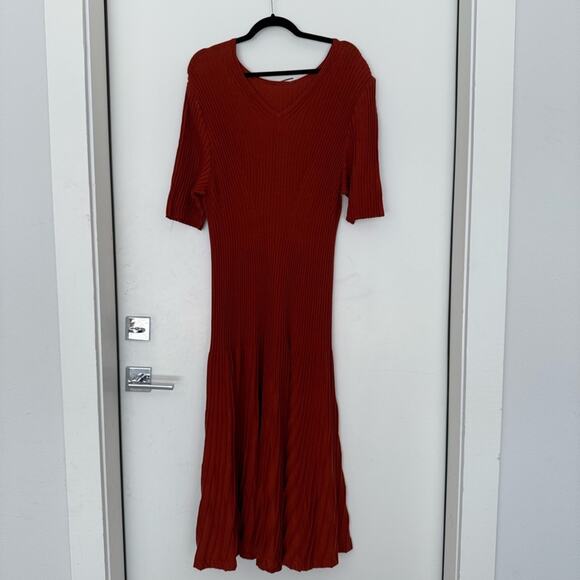 Peruvian Connection Turino Rust Ribbed Maxi Dress - Picture 5 of 7